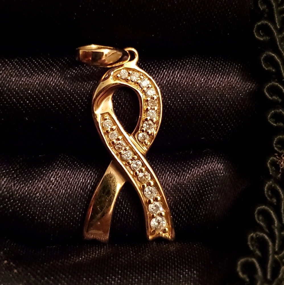Awareness Cancer Ribbon pendant 18k pure gold
